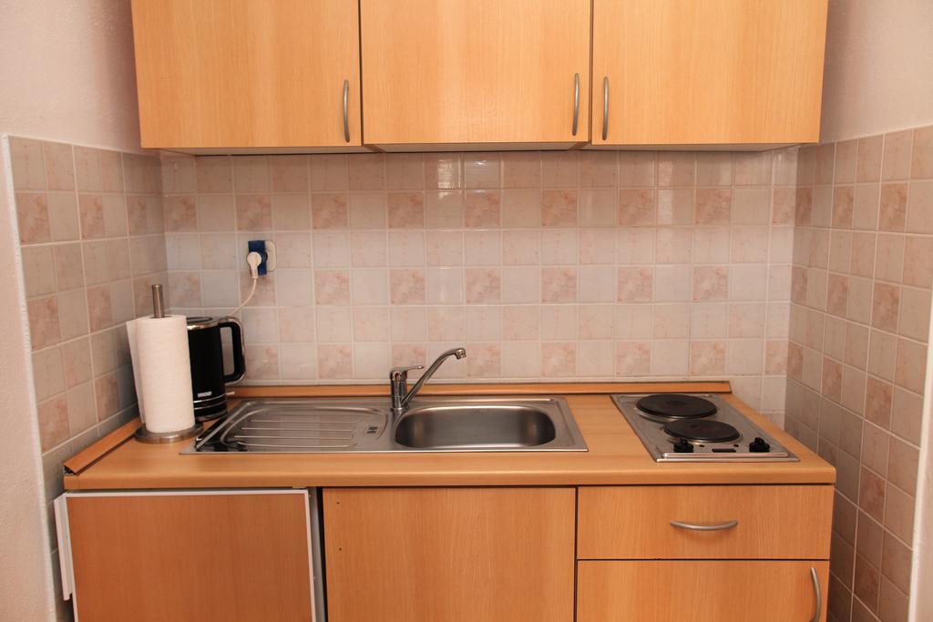 Studio Apartments M&N Traù Esterno foto