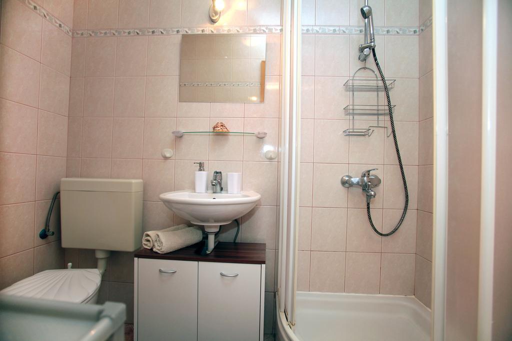 Studio Apartments M&N Traù Esterno foto