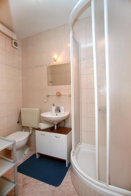 Studio Apartments M&N Traù Esterno foto